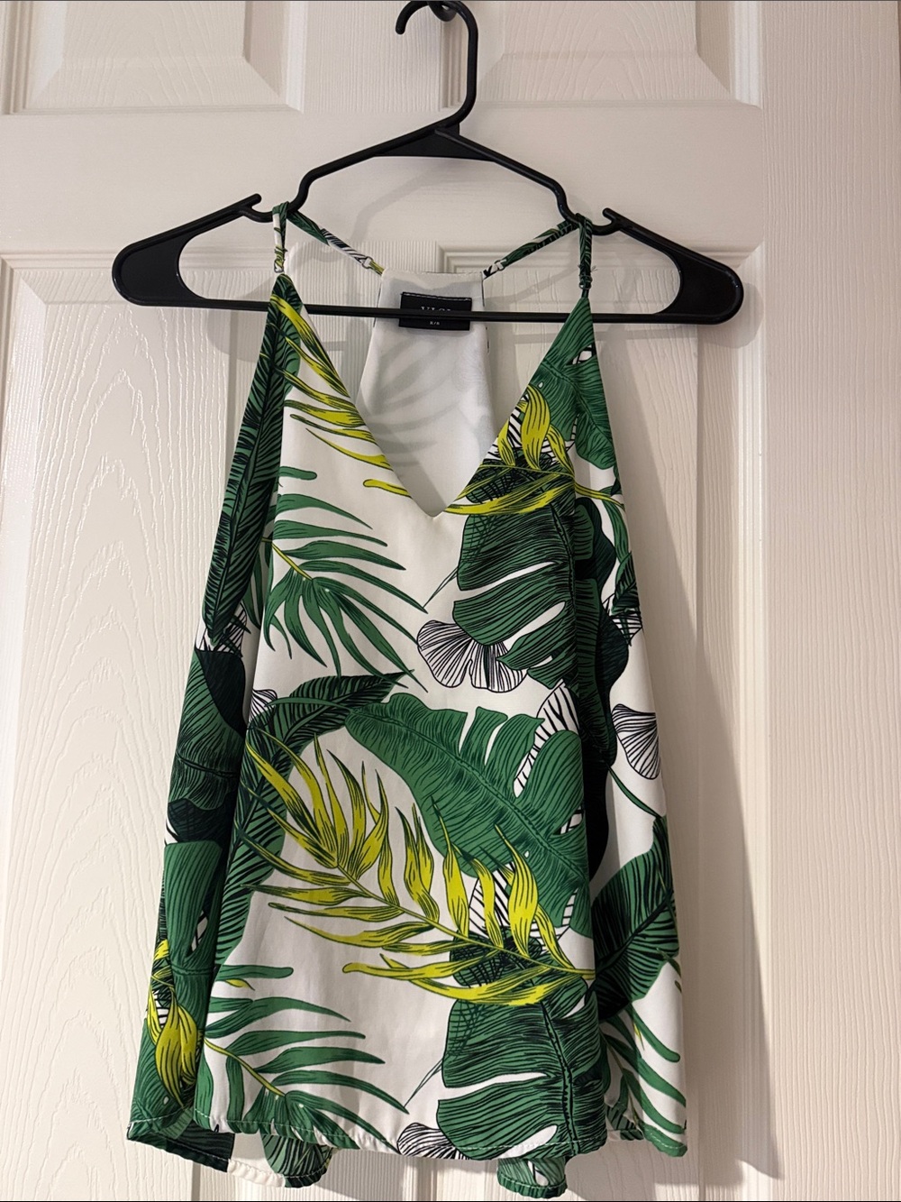 VICI Tropical Leaf V-Neck Cami Top - Green & White